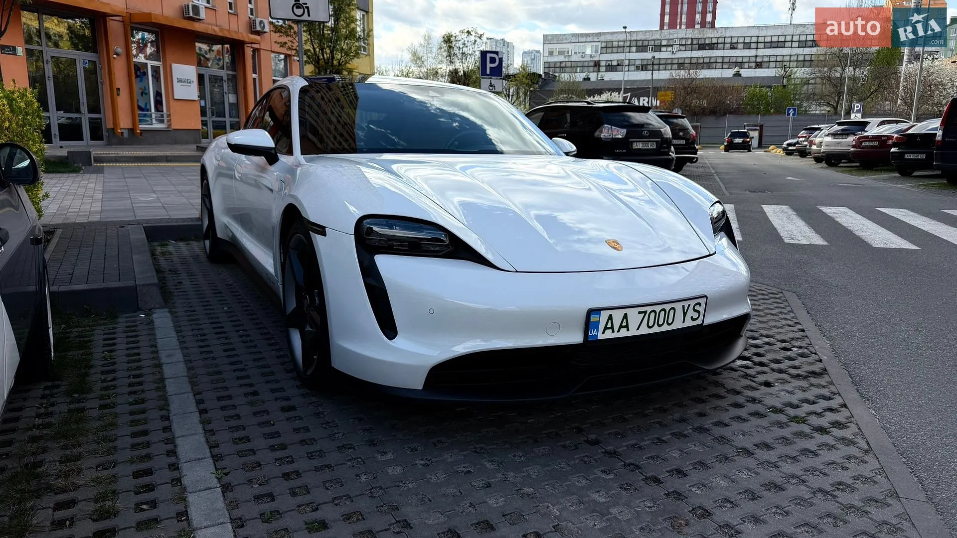 2022 Porsche Taycan - мініатюра 17