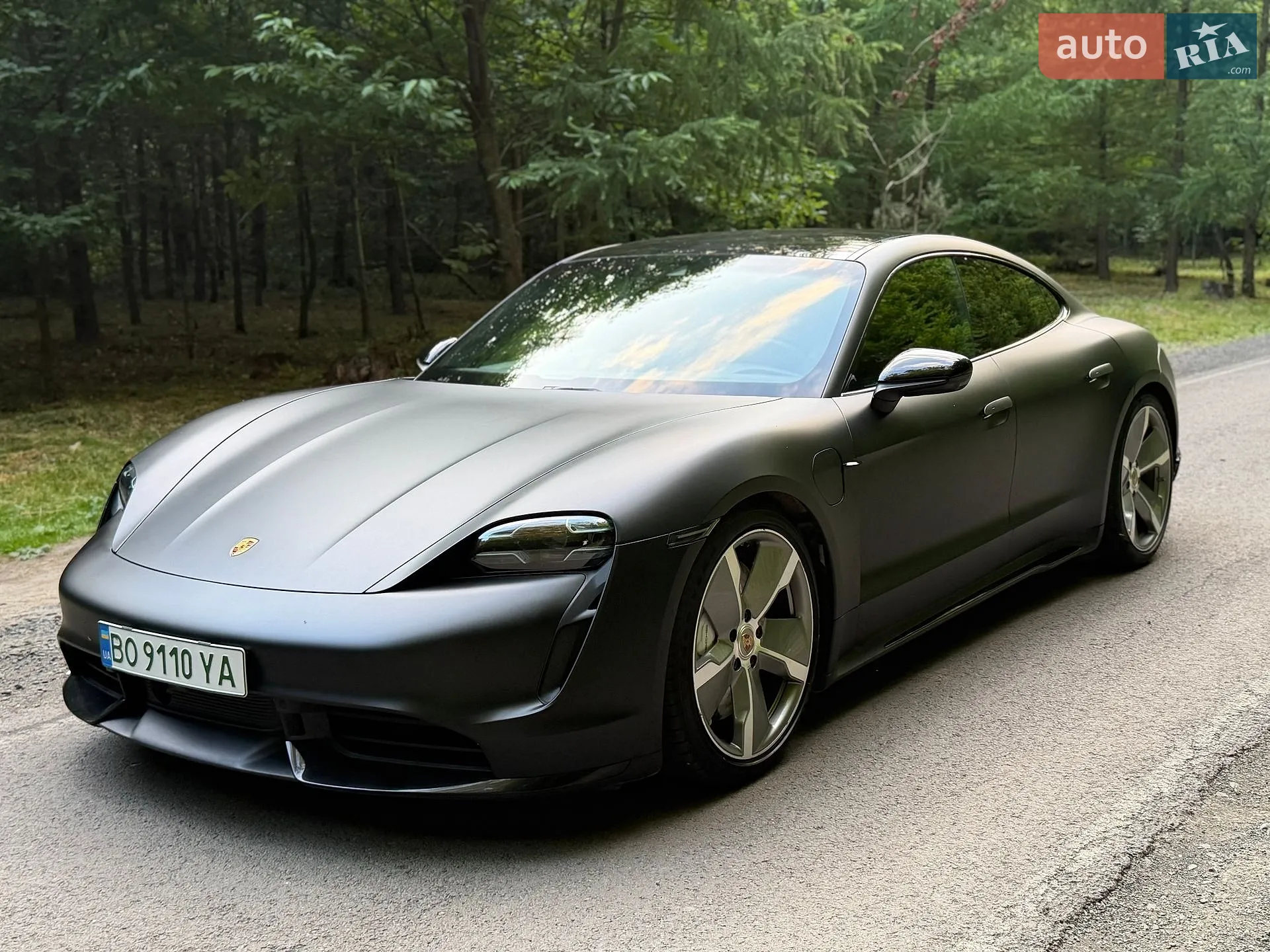 2020 Porsche Taycan - мініатюра 2