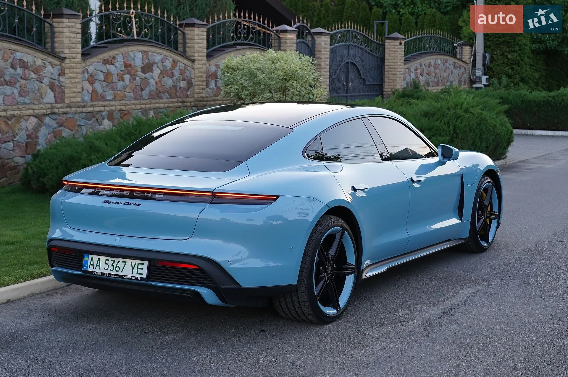 2020 Porsche Taycan - мініатюра 10