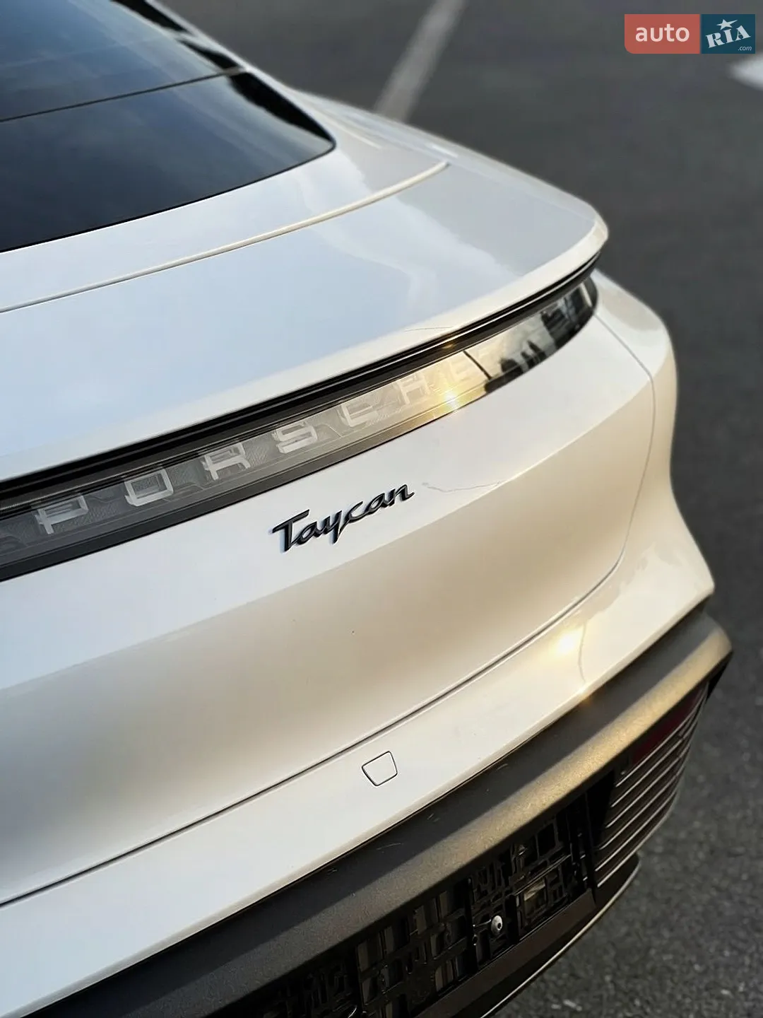 2021 Porsche Taycan - мініатюра 6