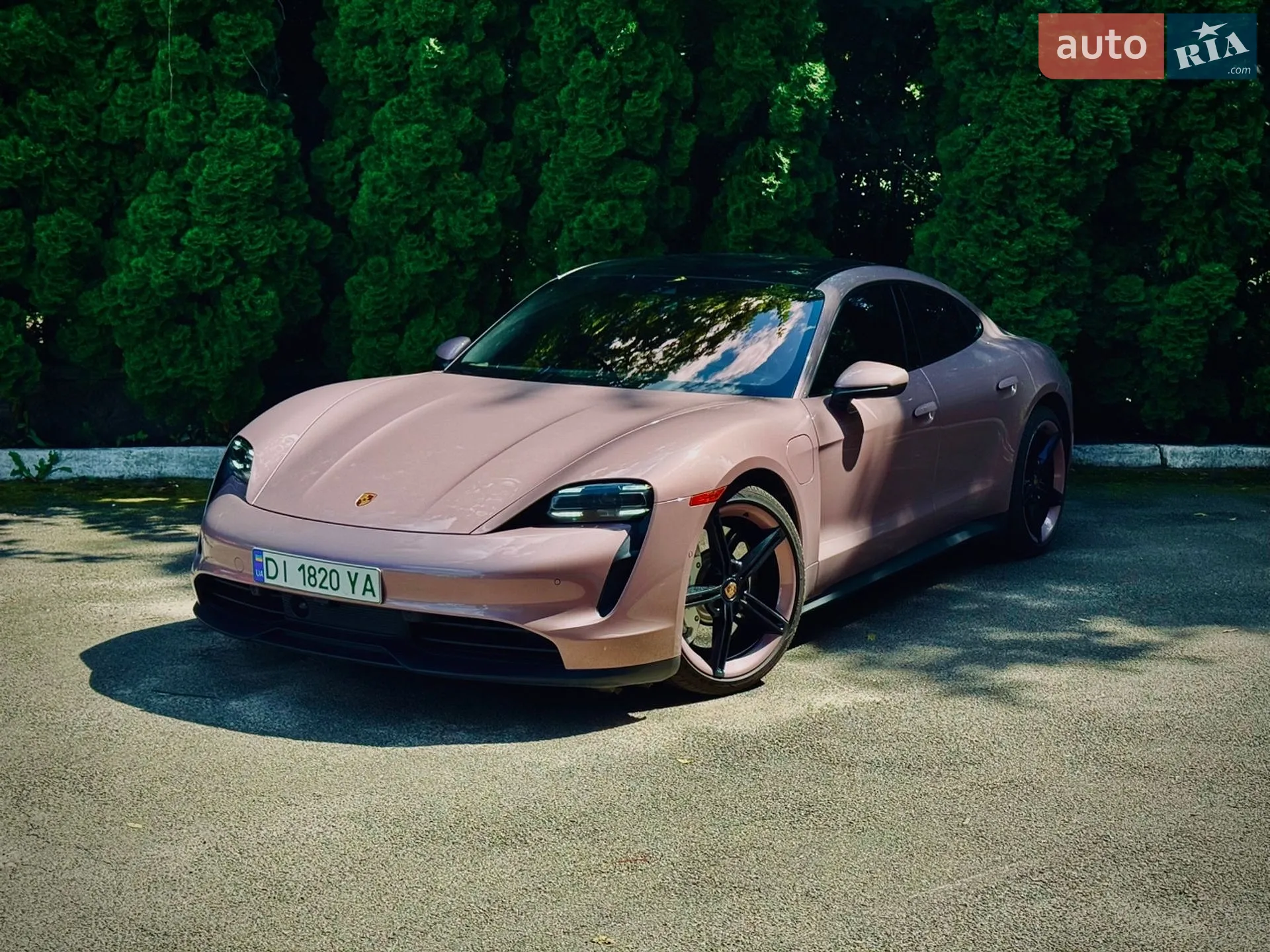 2022 Porsche Taycan - мініатюра 2