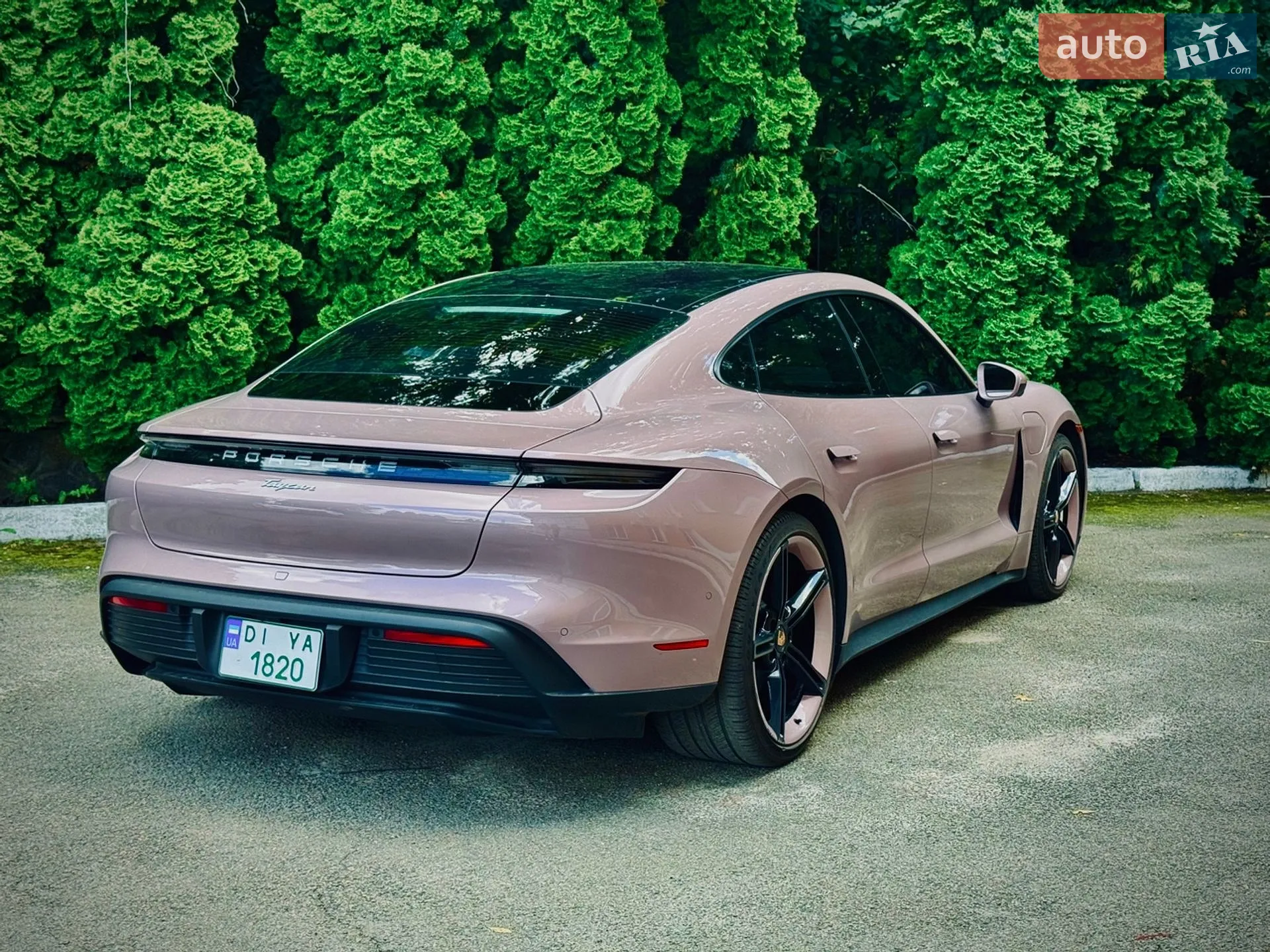 2022 Porsche Taycan - мініатюра 17