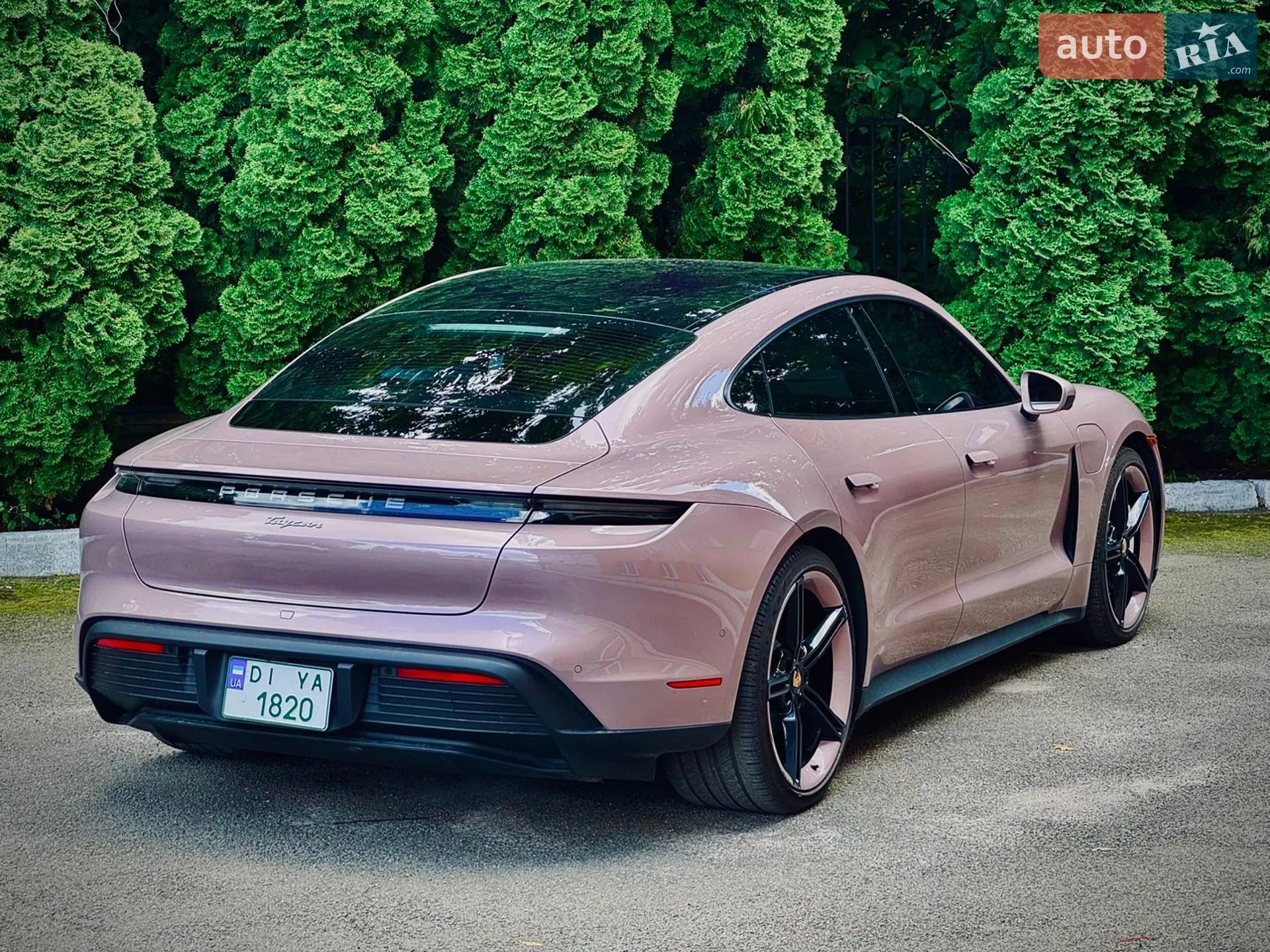 2022 Porsche Taycan - мініатюра 15