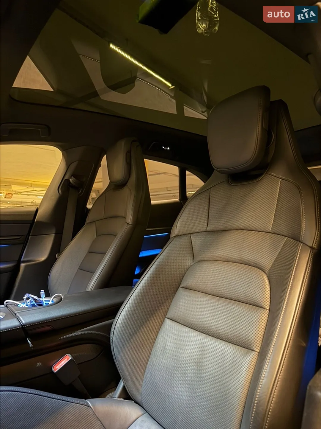 2021 Porsche Taycan - мініатюра 15