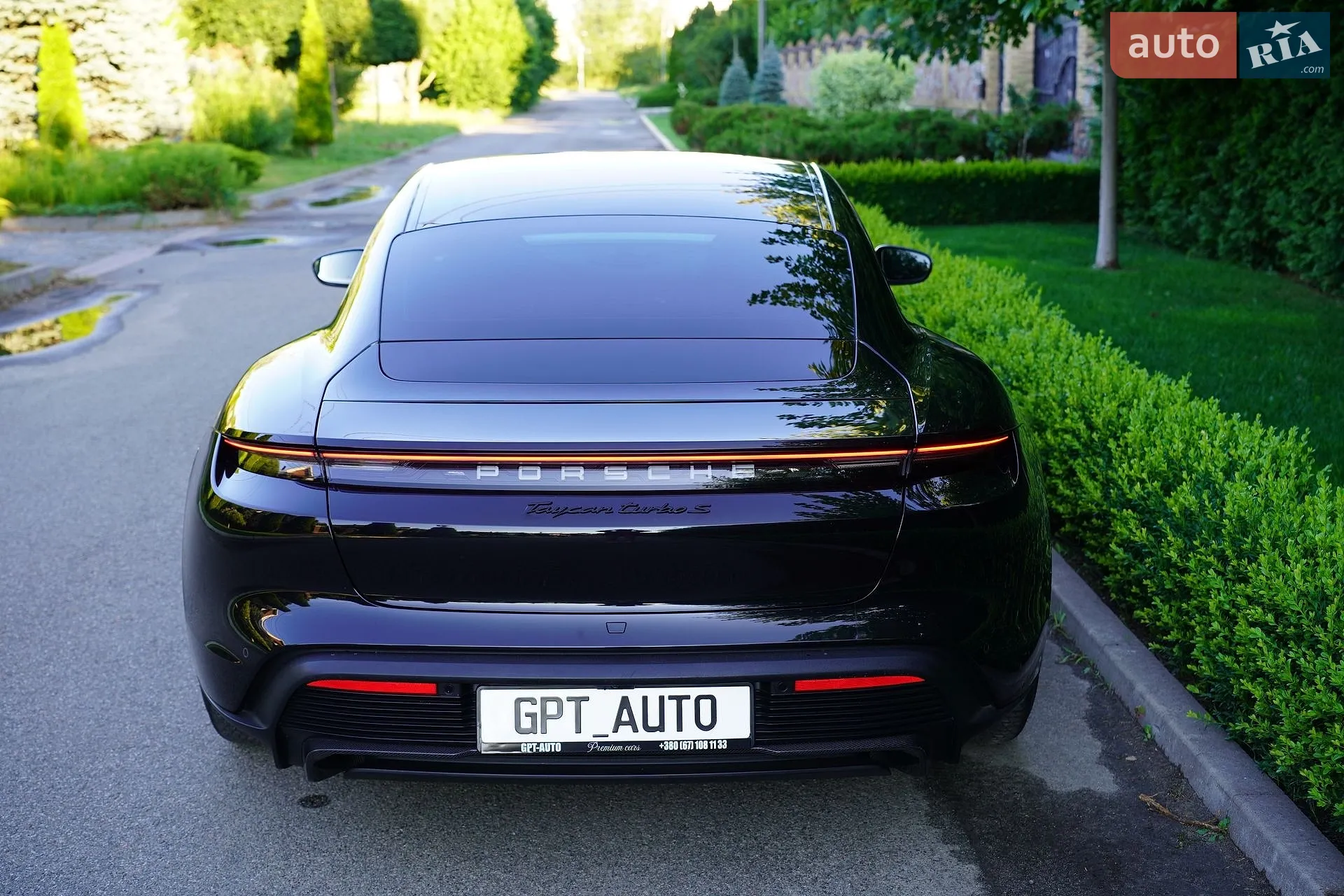 2019 Porsche Taycan - мініатюра 18
