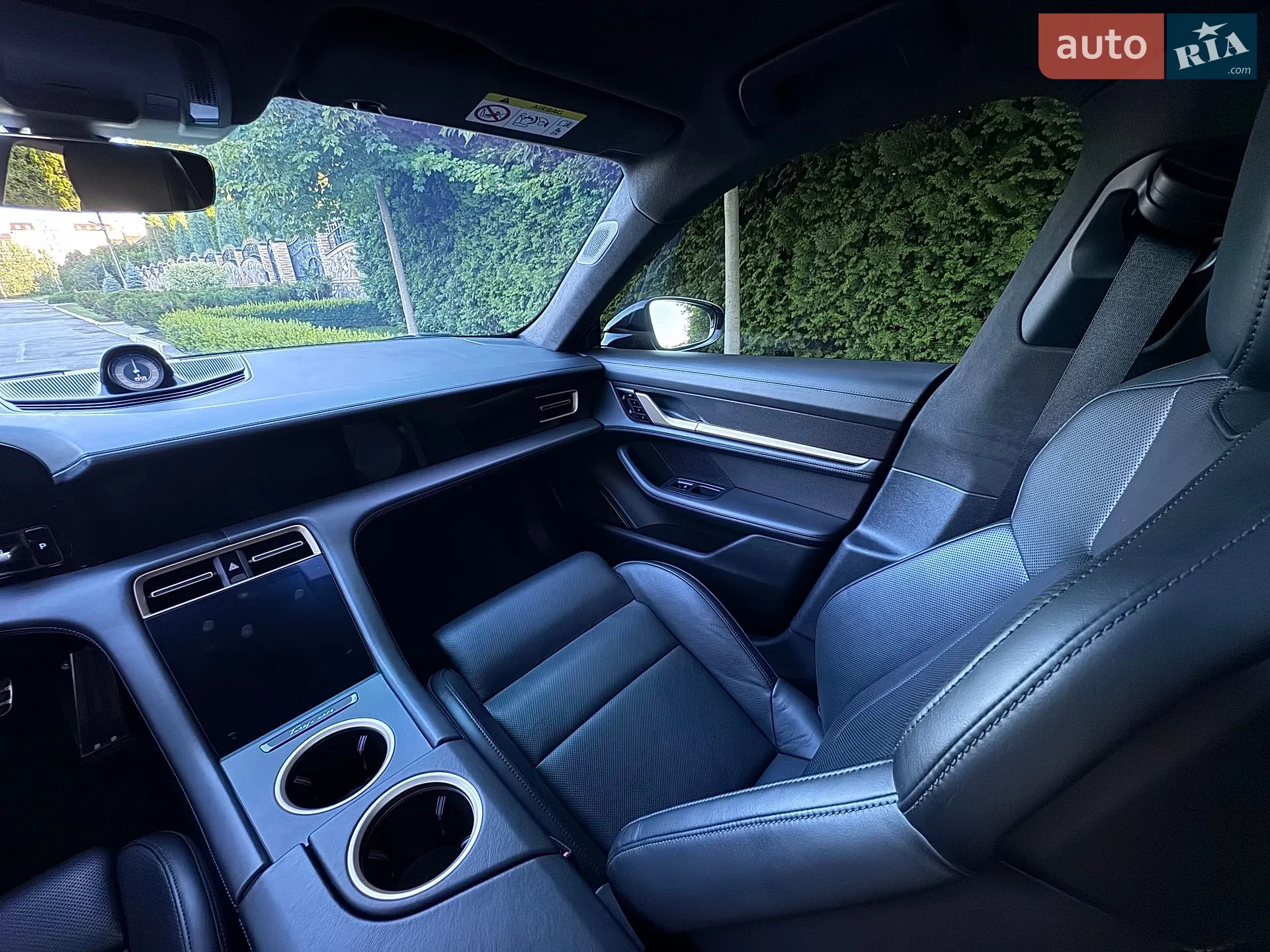 2019 Porsche Taycan - мініатюра 28