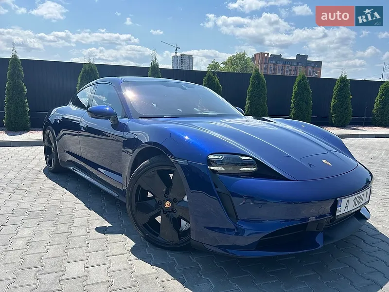 Porsche Taycan