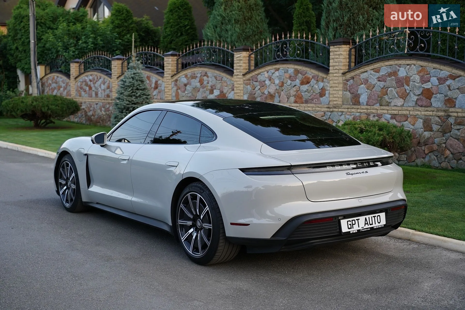 2022 Porsche Taycan - мініатюра 9