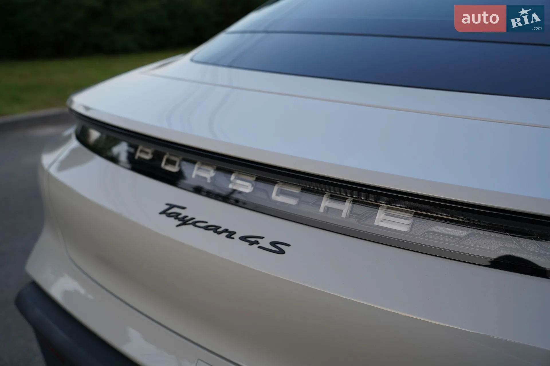 2022 Porsche Taycan - мініатюра 14