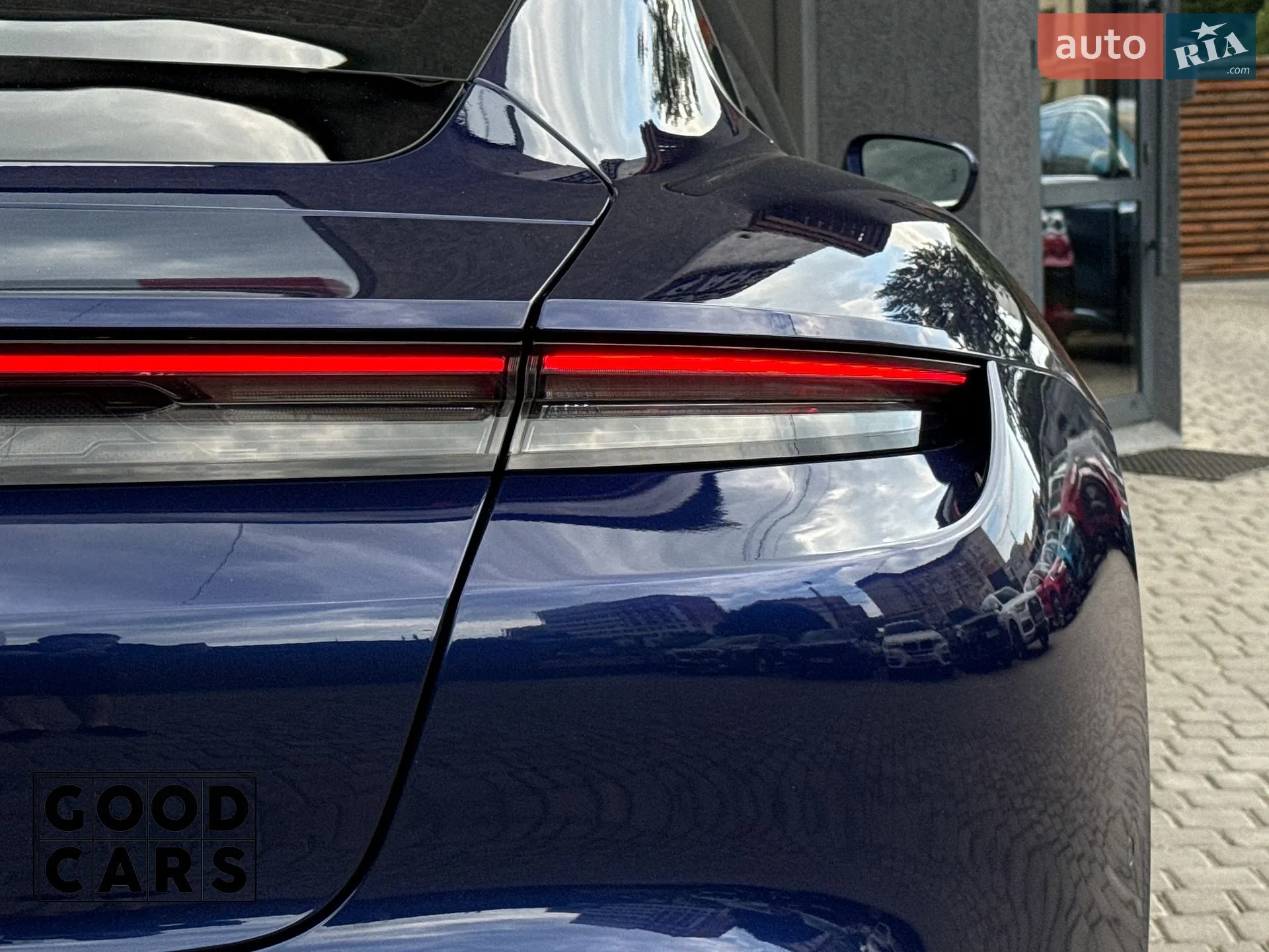 2020 Porsche Taycan - мініатюра 11