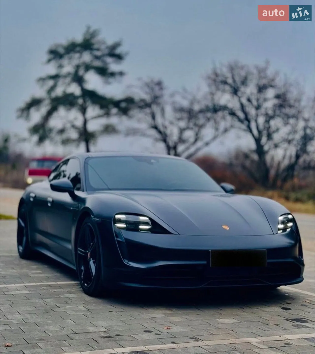 2022 Porsche Taycan - мініатюра 2