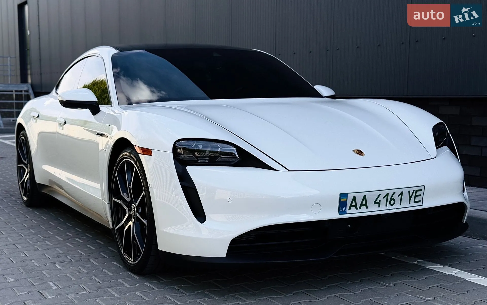 2023 Porsche Taycan - фото 1