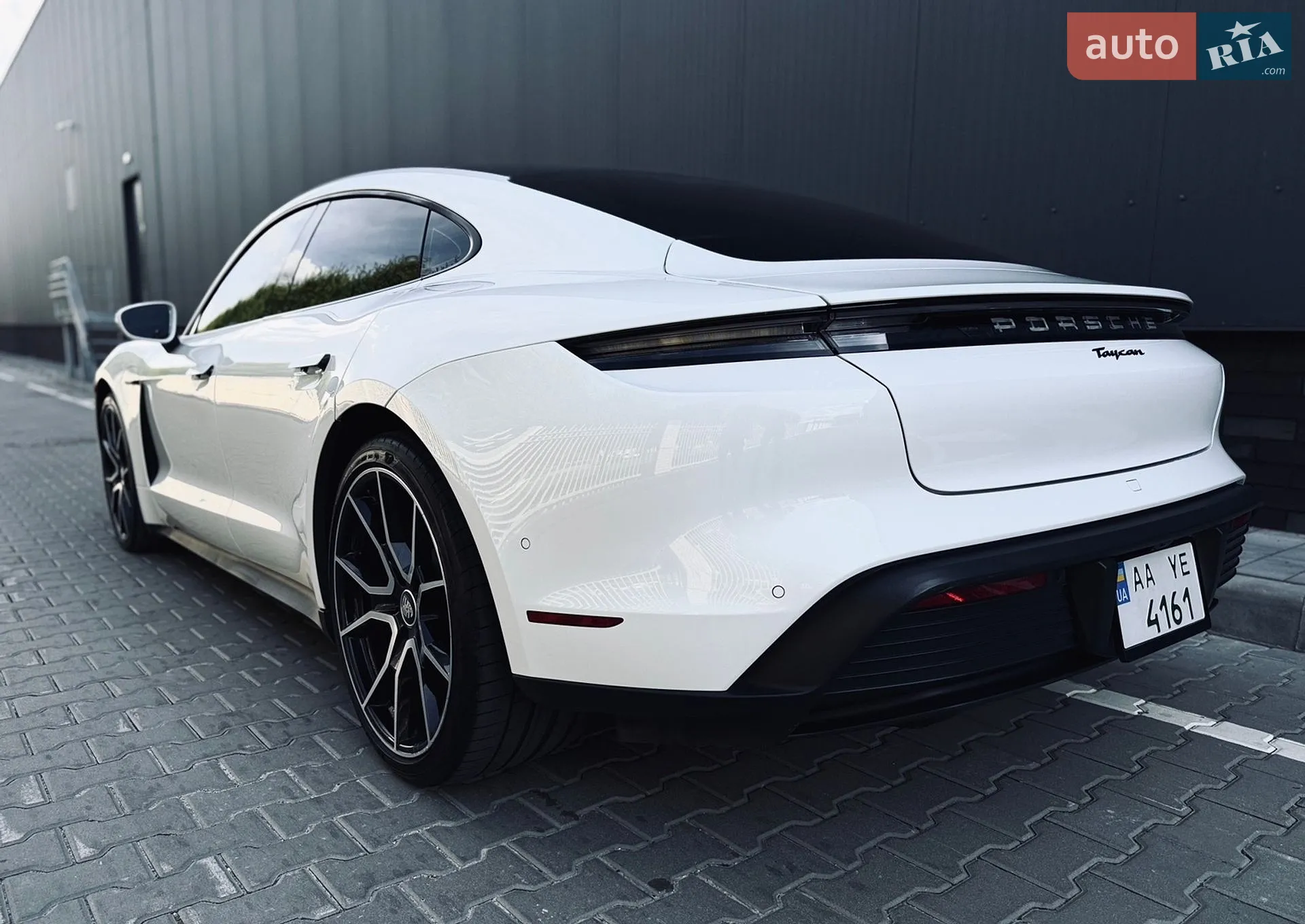 2023 Porsche Taycan - мініатюра 14