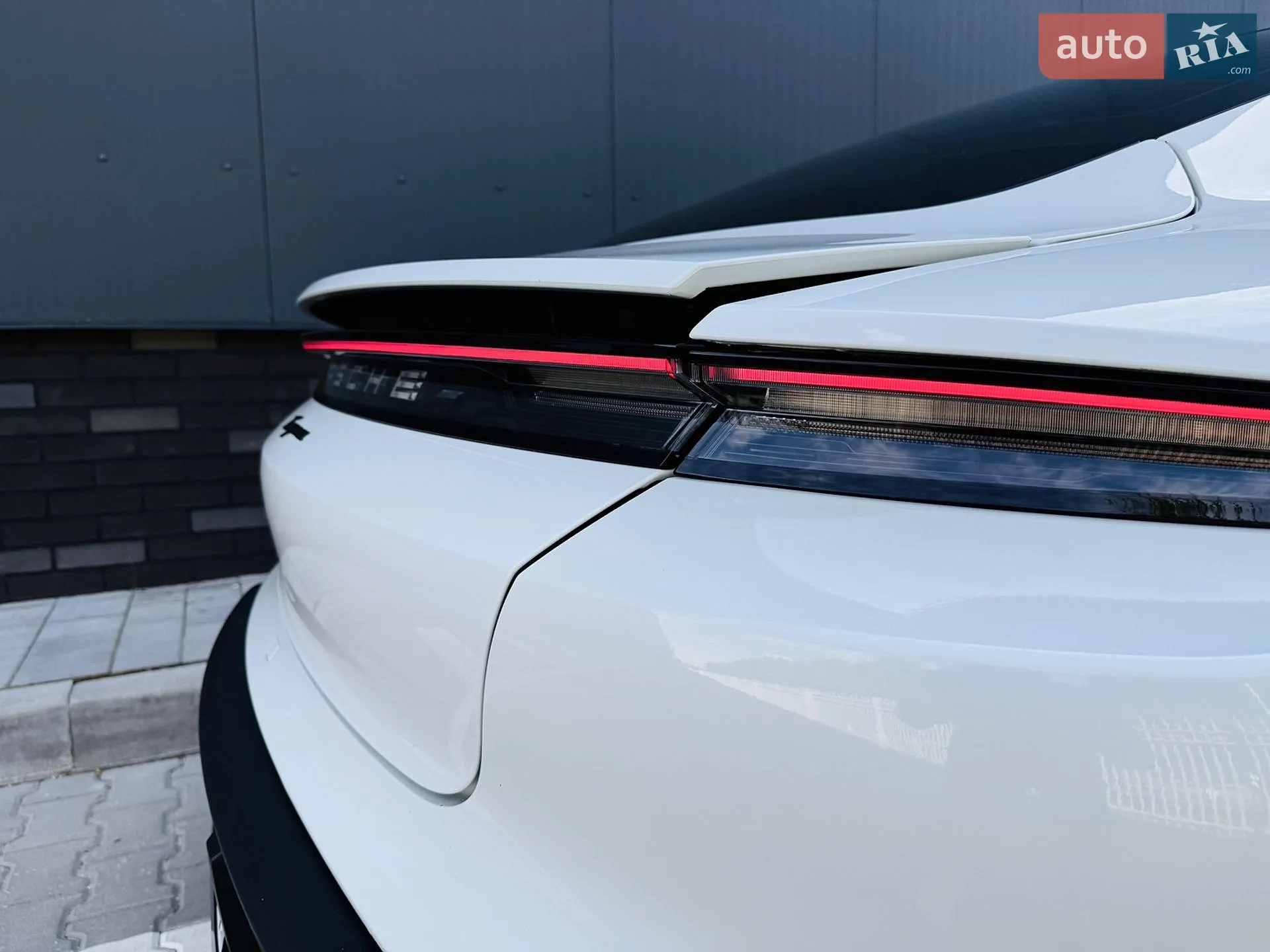 2023 Porsche Taycan - мініатюра 28