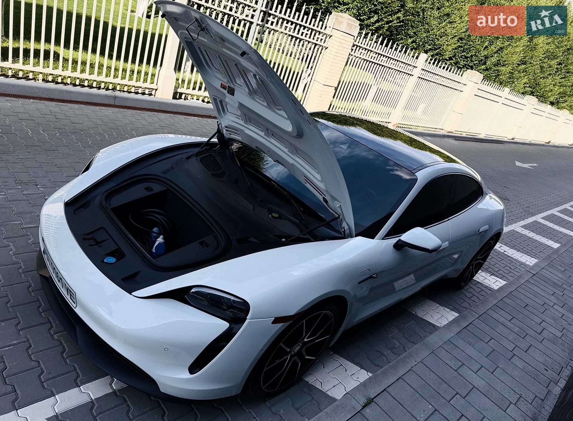 2023 Porsche Taycan - мініатюра 30