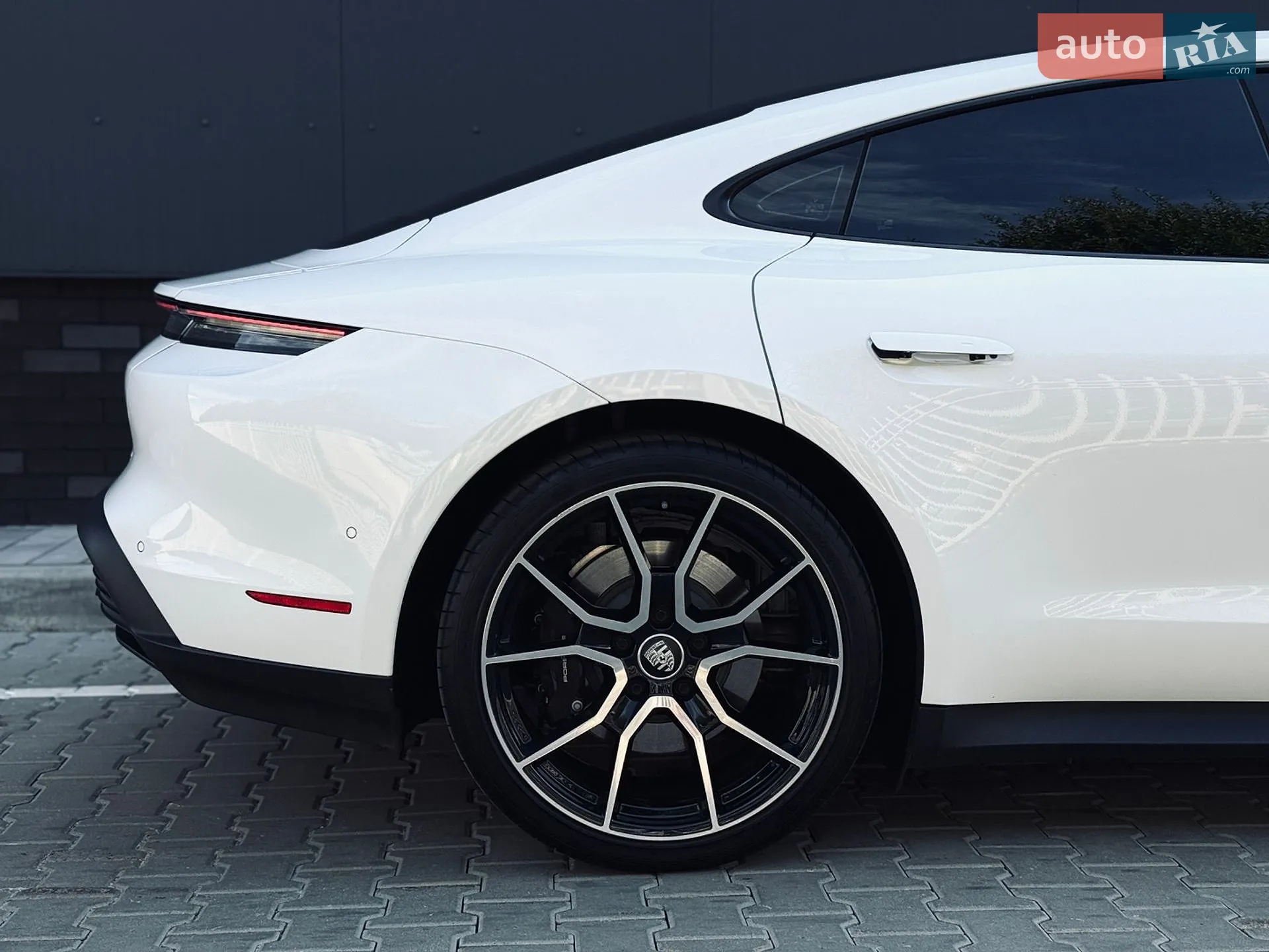 2023 Porsche Taycan - мініатюра 32