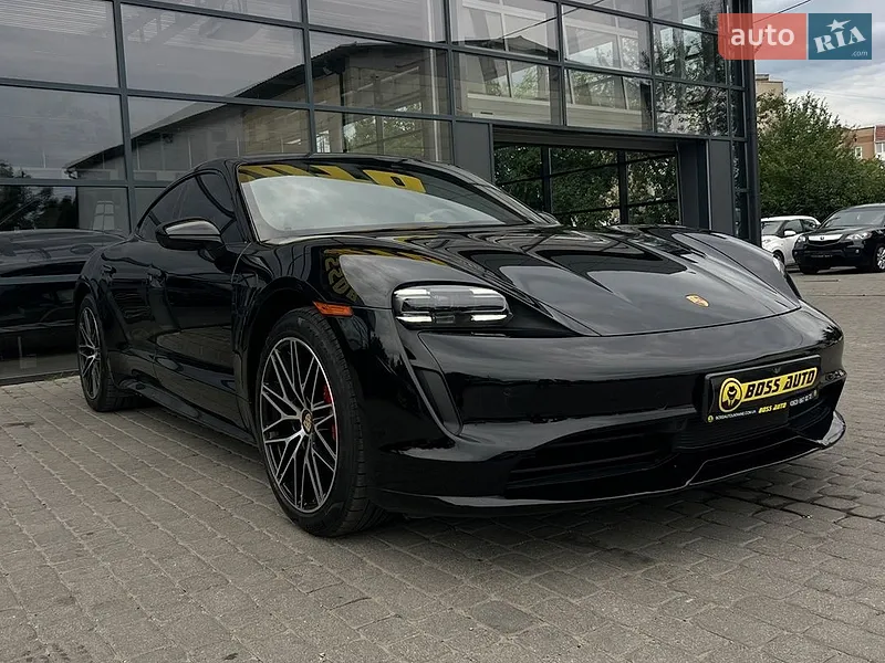 Porsche Taycan
