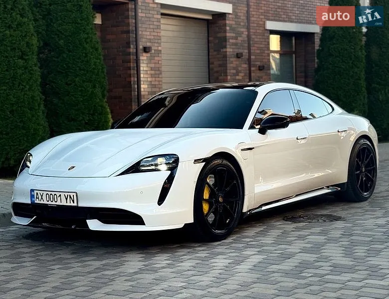 Porsche Taycan