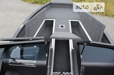 Лодка Powerboat 570 2022 в 