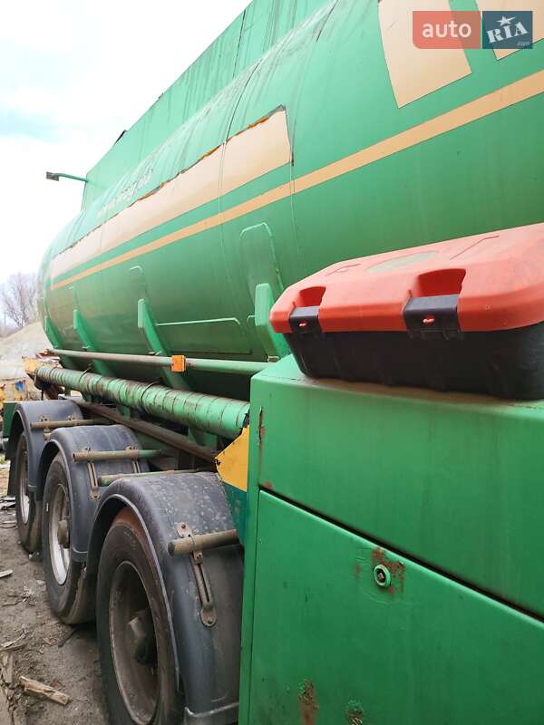 Цистерна ПП SDK 2004 в Днепре