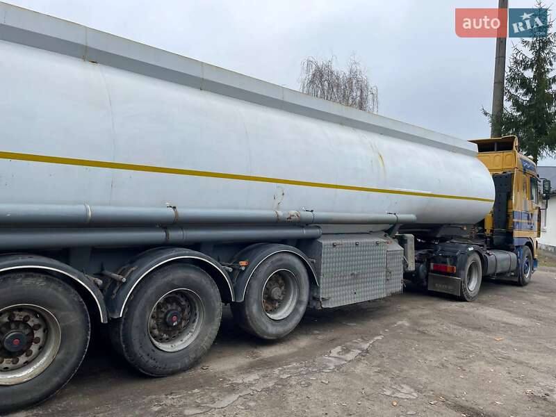 Цистерна напівпричіп ППЦ 30 2008 в Ладижині