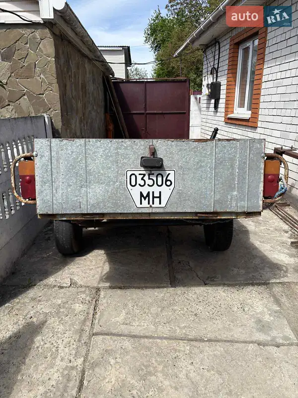 Причеп Автоприцеп 2000
