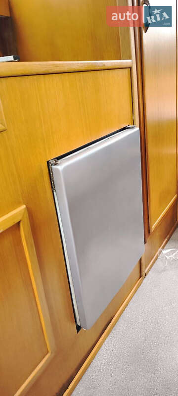 Катер Princess 25 1982 в Новояворівську