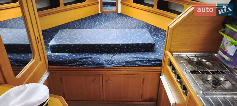 Катер Princess 25 1982 в Новояворівську