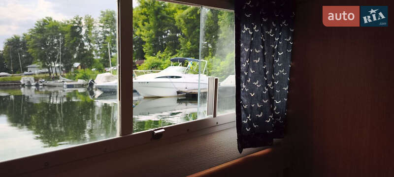 Катер Princess 25 1982 в Новояворівську