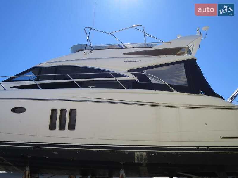 Моторная яхта Princess 54 2008 в Одессе фото 9 Моторная яхта Princess 54 2008 в Одессе
