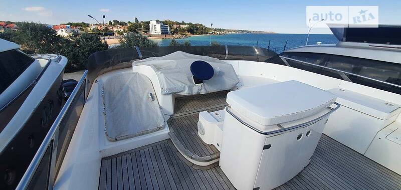 Моторная яхта Princess 67 2008 в Киеве