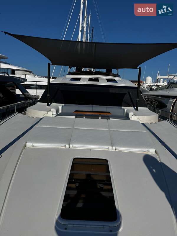 Моторная яхта Princess 85 MY 2008 в Киеве