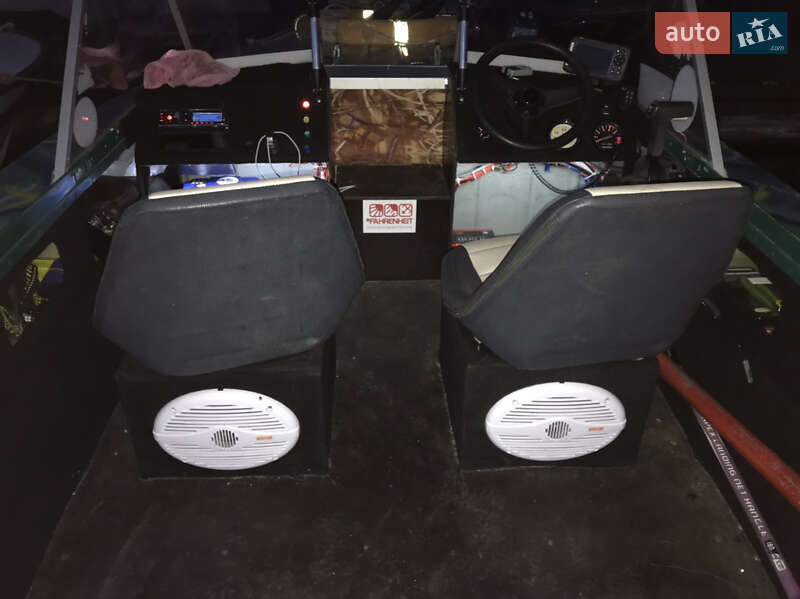 Катер Прогресс 2 1987 в Киеве