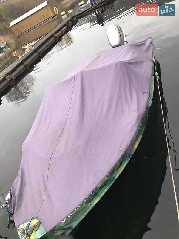 Катер Прогресс 2 1987 в Киеве