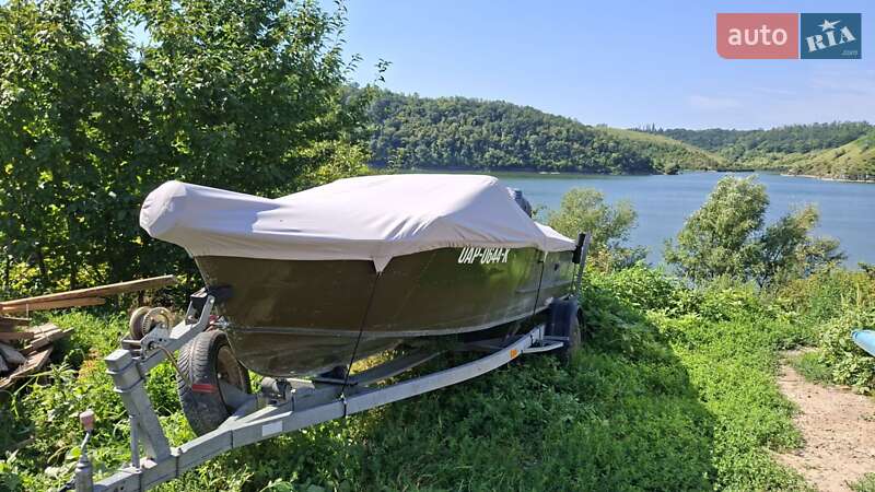 Лодка Прогресс 2 1979 в Староконстантинове