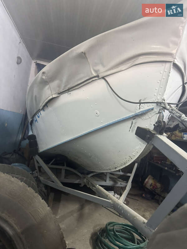 Човен Прогресс 2 2004 в Чернівцях фото 19 Човен Прогресс 2 2004 в Чернівцях