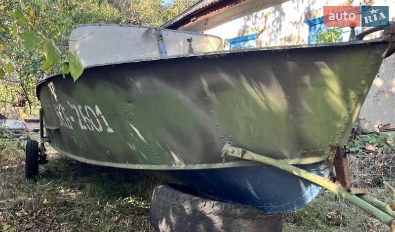 Лодка Прогресс 2 1980 в Киеве фото 2 Лодка Прогресс 2 1980 в Киеве