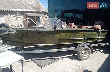 Катер Прогресс 2 1995 в Кропивницком