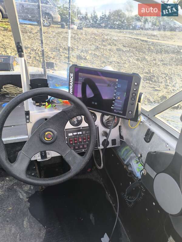 Човен Прогресс 2М 1990 в Вінниці