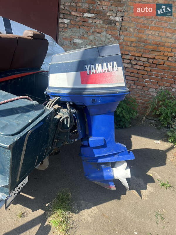 Катер Прогресс 2М 2005 в Лозовой