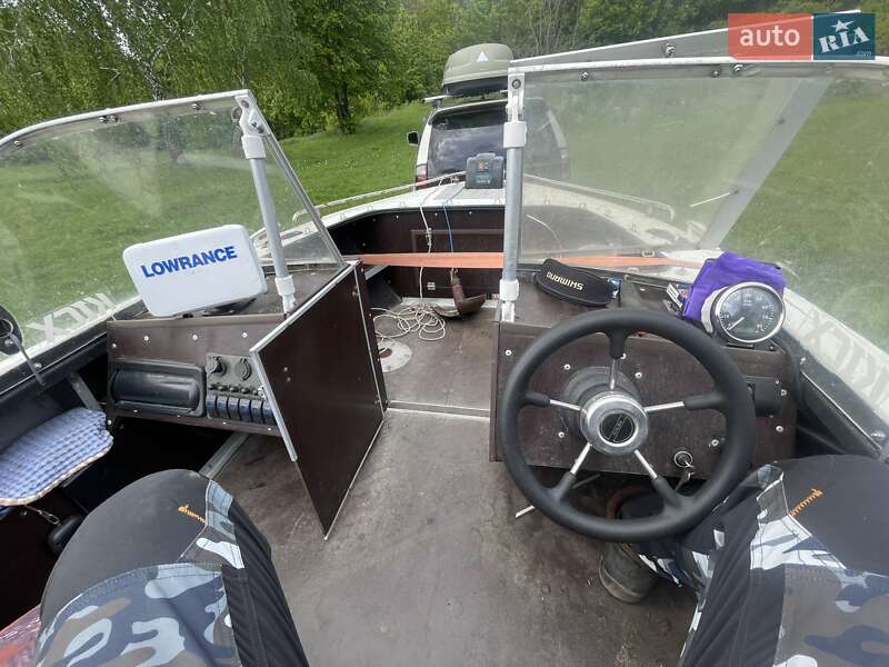 Човен Прогресс 2М 1990 в Обухові