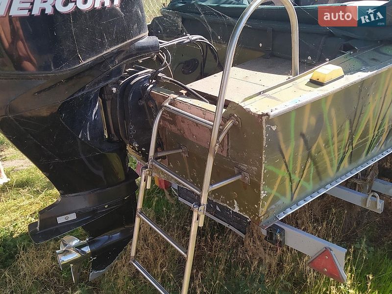 Човен Прогресс 4 2000 в Кобеляках
