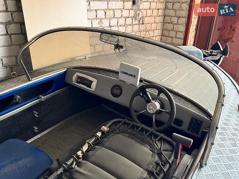 Лодка Прогресс 4 1980 в Херсоне