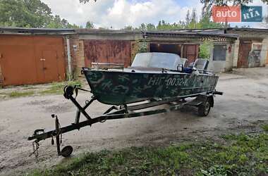 Катер Прогресс 4M 2014 в 