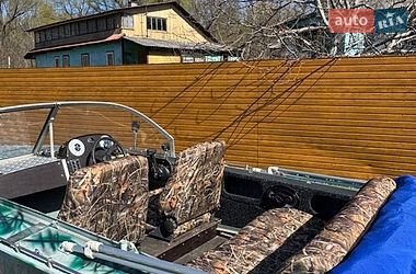 Катер Прогресс Прогресс 2023 в Чернігові