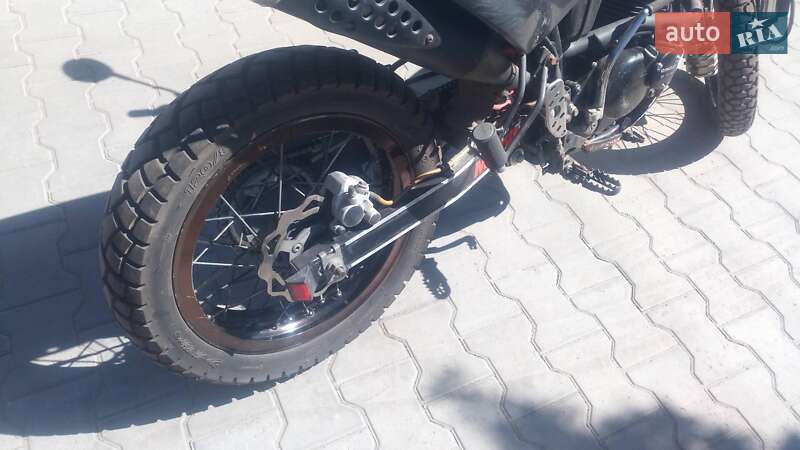 Мотоцикл Супермото (Motard) Qingqi QM200 2012 в Лозовой
