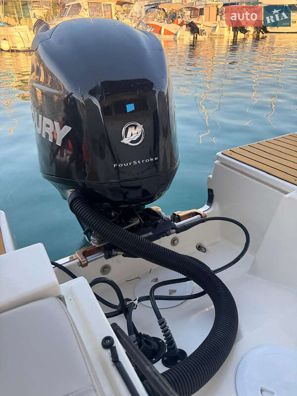 Катер Quicksilver Activ 2013 в Києві фото 35 Катер Quicksilver Activ 2013 в Києві