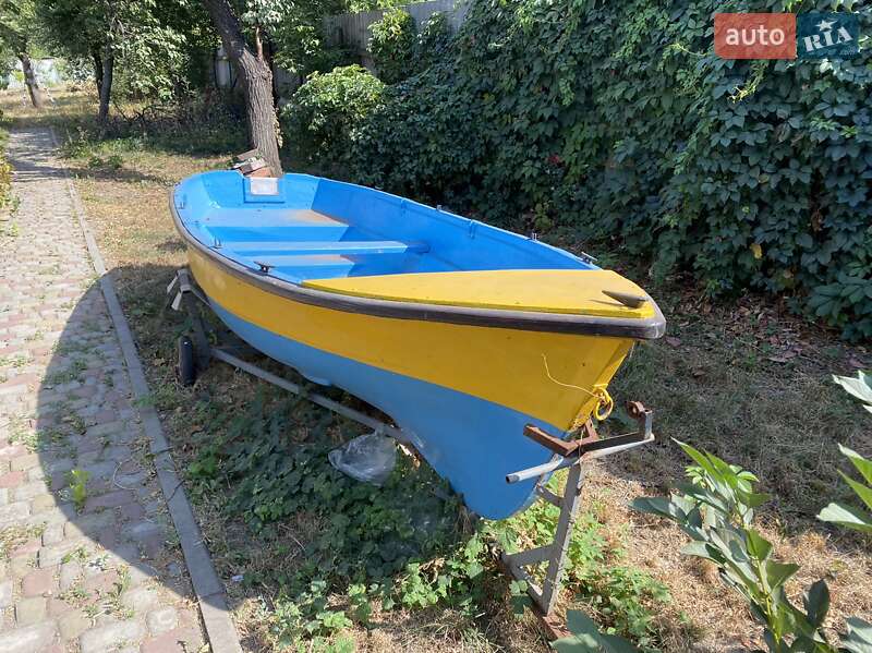 Човен Радуга 51 2001 в Харкові фото 2 Човен Радуга 51 2001 в Харкові