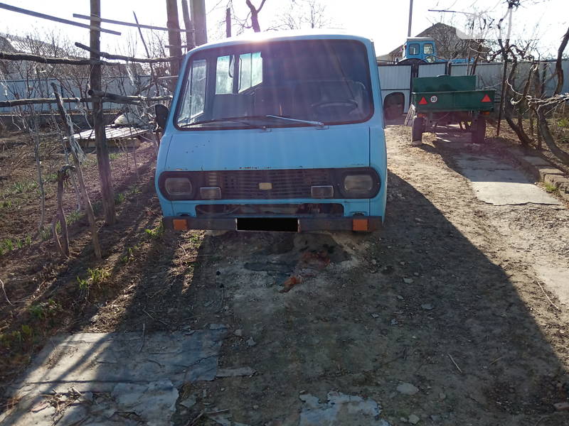 Грузопассажирский фургон РАФ 2203 1985 в Шаргороде