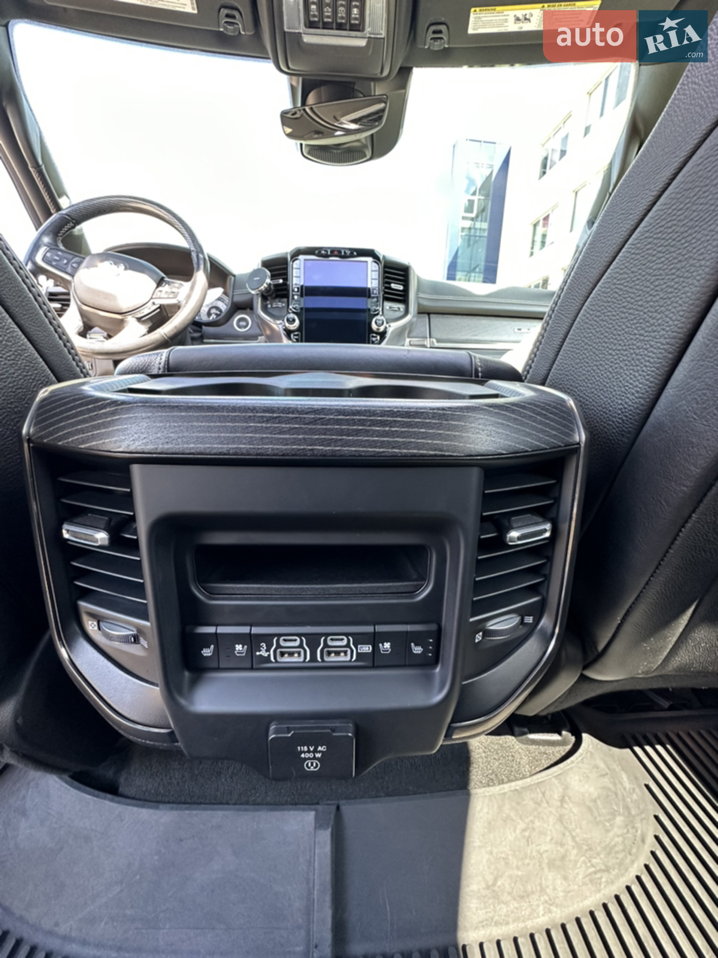2019 RAM 1500 - мініатюра 27